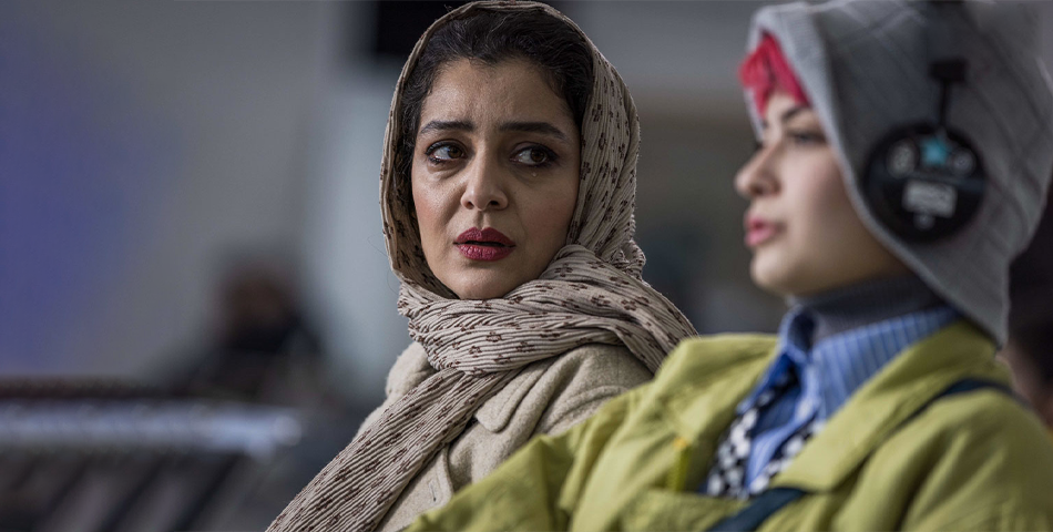 فیلم چشم بادومی